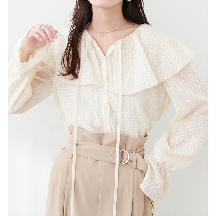 natural couture】シアーフリンジケープカラーブラウス[品番