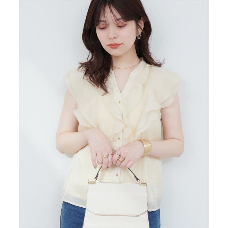 【natural couture】ラッフルフリルキーネックブラウス | NICE CLAUP / OLIVE des OLIVE　OUTLET | 詳細画像5 