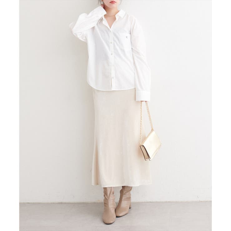 【natural couture】ポケット刺繍入りゆるシャツ | NICE CLAUP / OLIVE des OLIVE　OUTLET | 詳細画像5 