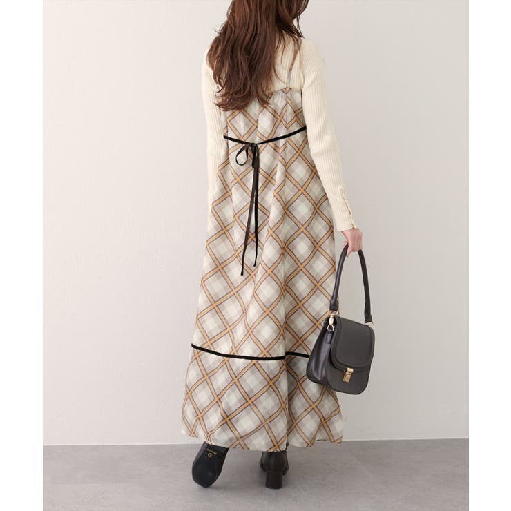 【natural couture】ベロア切り替えキャミワンピース | NICE CLAUP / OLIVE des OLIVE　OUTLET | 詳細画像5 