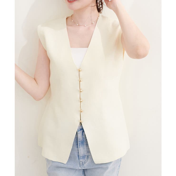 【natural couture】ゴールド釦ニットベスト | NICE CLAUP / OLIVE des OLIVE　OUTLET | 詳細画像2 