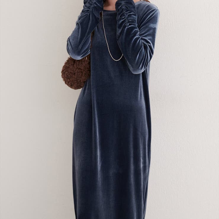 【natural couture】袖口シャーリングベロアワンピース | NICE CLAUP / OLIVE des OLIVE　OUTLET | 詳細画像13 