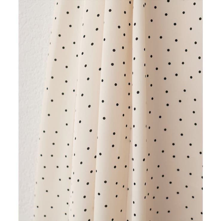 【natural couture】フリルカラーノースリワンピース | NICE CLAUP / OLIVE des OLIVE　OUTLET | 詳細画像1 