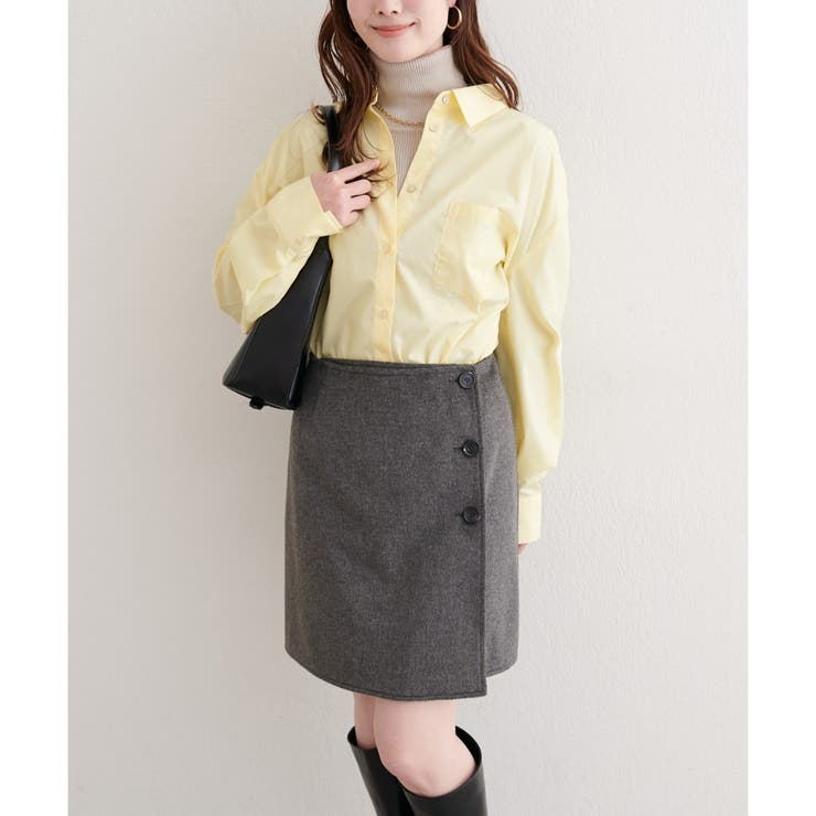 【natural couture】ポケット刺繍入りゆるシャツ | NICE CLAUP / OLIVE des OLIVE　OUTLET | 詳細画像3 