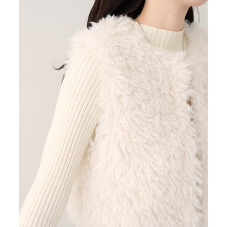 【natural couture】フェイクファーベスト | NICE CLAUP / OLIVE des OLIVE　OUTLET | 詳細画像12 