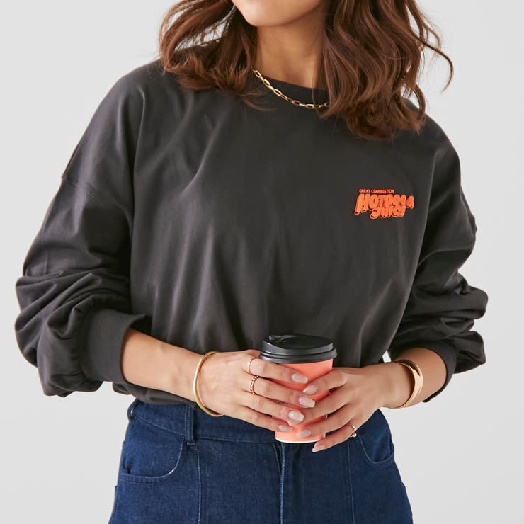 【新品・未使用】AUBERGE ORLANDO 黒 40 海島綿ロンT 新品・未使用】AUBERGE ORLANDO 黒 40 海島綿ロンT marvelous by