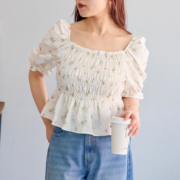 花柄スクエアブラウス[品番：NCLW0012832]｜NICE CLAUP / OLIVE