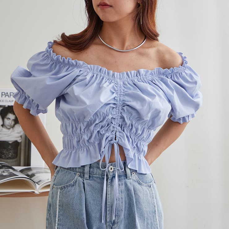 オフショルにもなる、2WAYシャーリングブラウス[品番