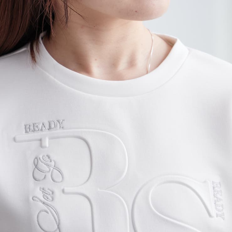 ダンボールエンボスロゴプルオーバー[品番：NCLW0012630]｜NICE CLAUP