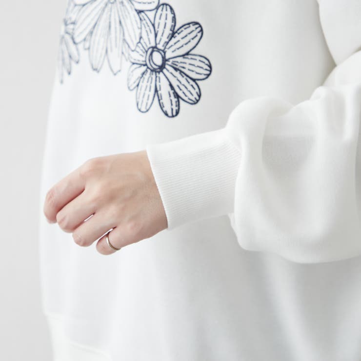 裏起毛フラワー刺繍スウェット[品番：OLOW0015149]｜RMAF NICE CLAUP