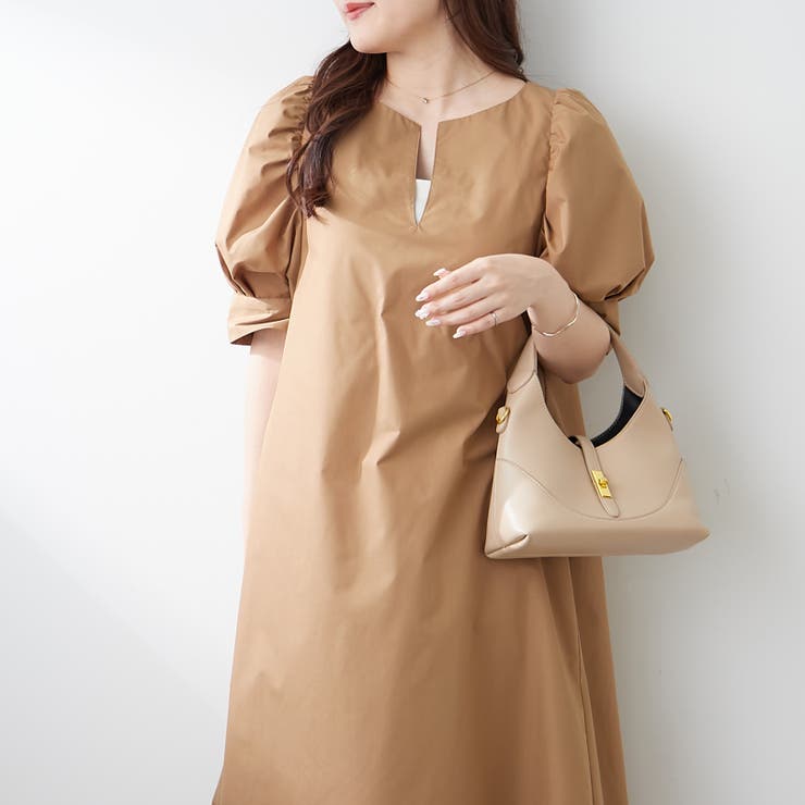 1枚でキマる！パフスリーブキーネックワンピース | NICE CLAUP / OLIVE des OLIVE　OUTLET | 詳細画像7 