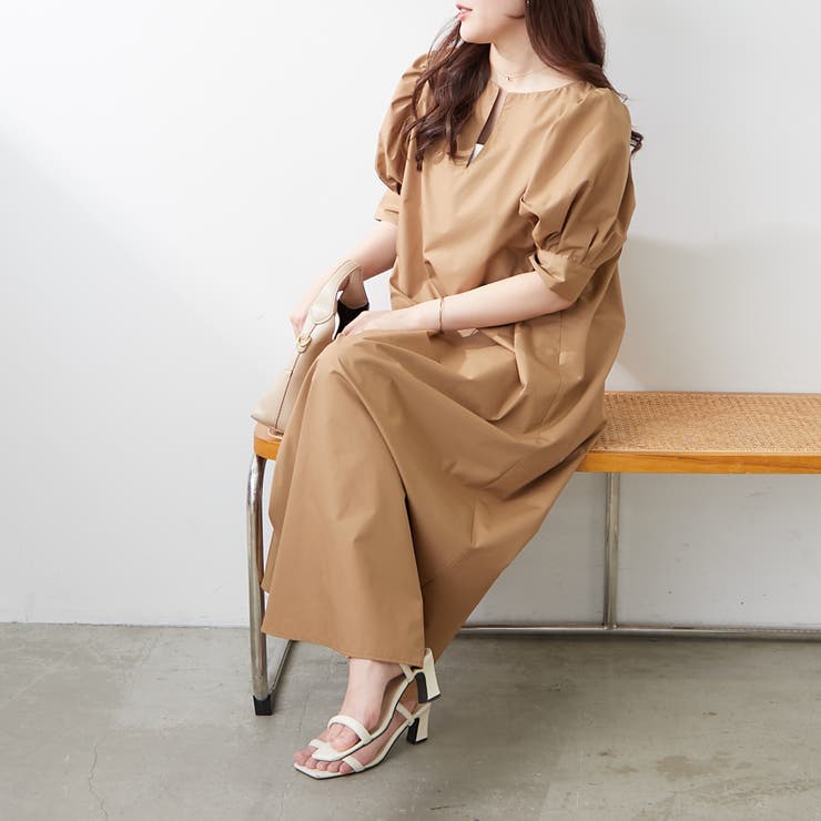1枚でキマる！パフスリーブキーネックワンピース | NICE CLAUP / OLIVE des OLIVE　OUTLET | 詳細画像9 