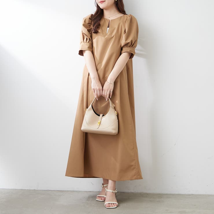 1枚でキマる！パフスリーブキーネックワンピース | NICE CLAUP / OLIVE des OLIVE　OUTLET | 詳細画像10 