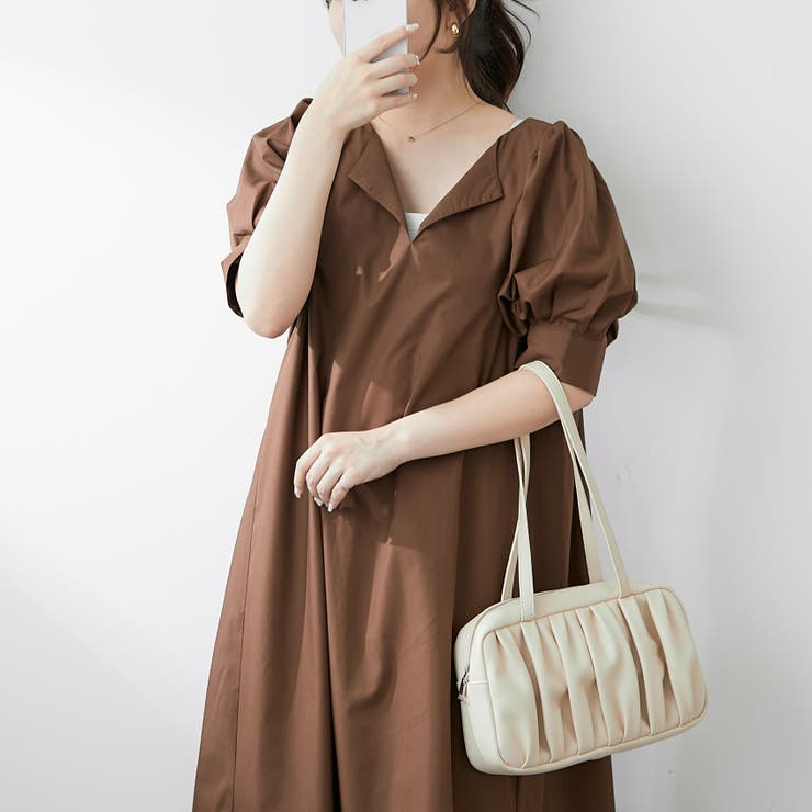ブラウン | 1枚でキマる！パフスリーブキーネックワンピース | NICE CLAUP / OLIVE des OLIVE　OUTLET
