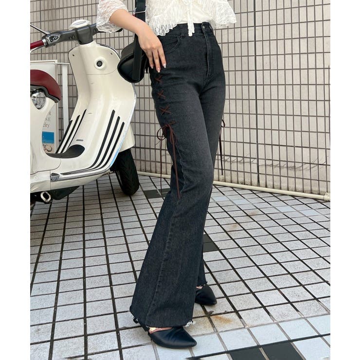 脇レースアップフレアパンツ | NICE CLAUP / OLIVE des OLIVE　OUTLET | 詳細画像1 