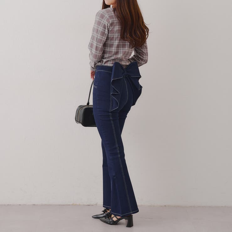 【3サイズ展開】後ろ姿まで可愛い、リボンデニムフレアパンツ | RMAF　NICE CLAUP / OLIVE des OLIVE | 詳細画像31 