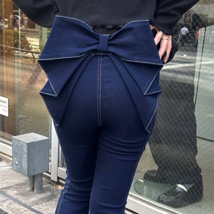 3サイズ展開】後ろ姿まで可愛い、リボンデニムフレアパンツ[品番