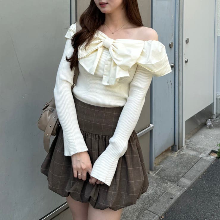 オフショルリボンニット | NICE CLAUP / OLIVE des OLIVE　OUTLET | 詳細画像2 