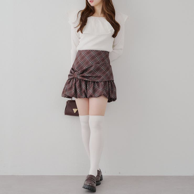 衿フリルニットトップス[品番：OLOW0016425]｜RMAF NICE CLAUP / OLIVE