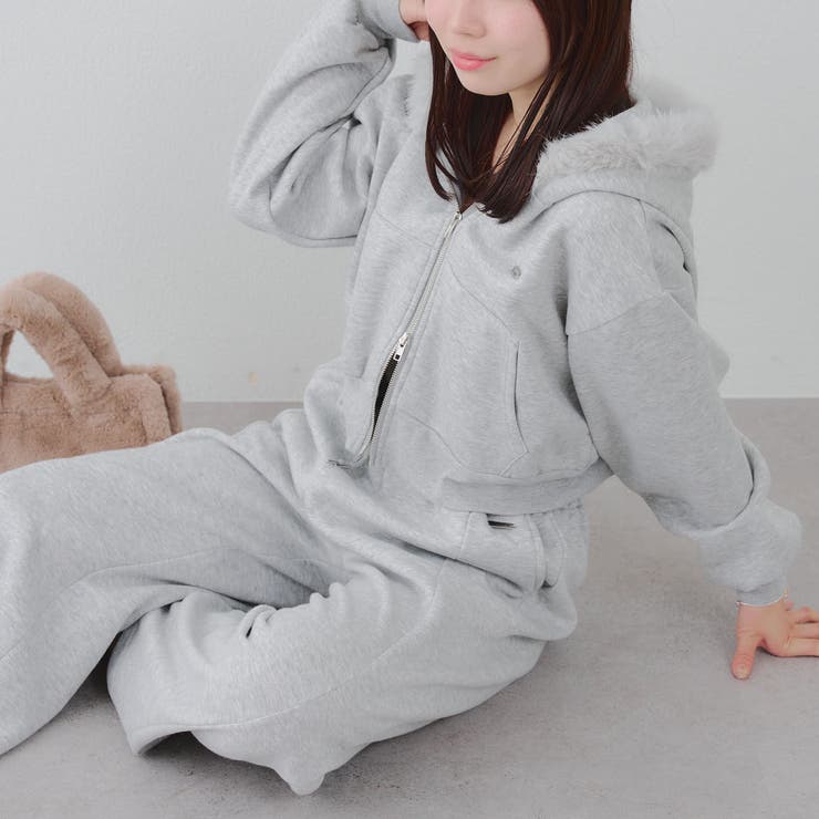グレー系 | 【セットアップ】ファーパーカー×ミニスカート | RMAF　NICE CLAUP / OLIVE des OLIVE