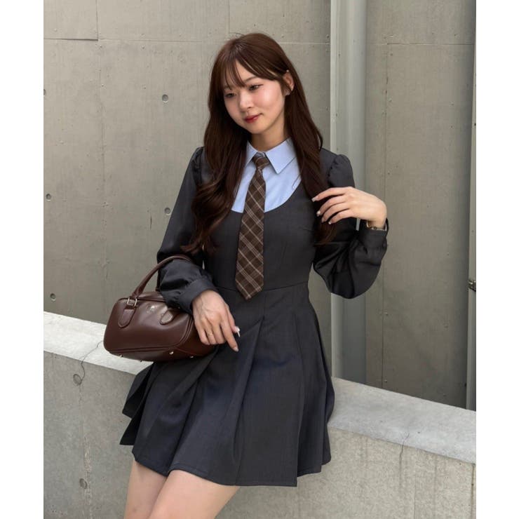 ネクタイ付ドッキングワンピース[品番：OLOW0016943]｜RMAF NICE CLAUP