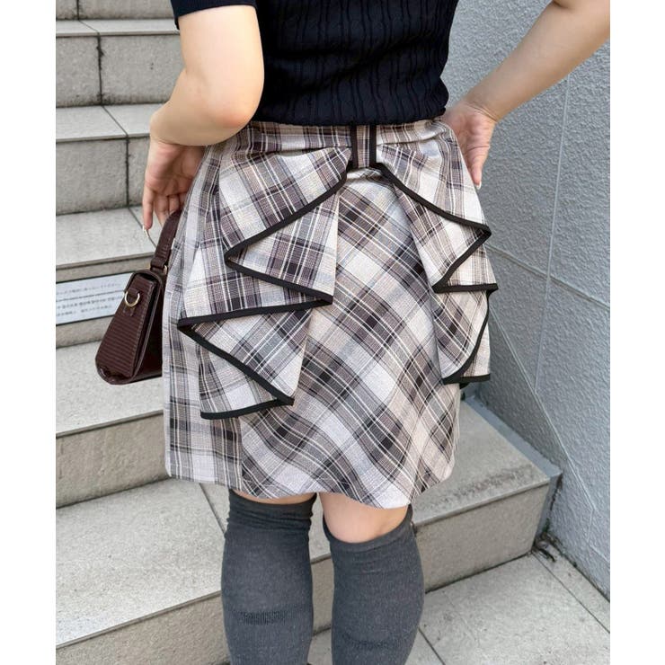 ベージュ系 | 後ろ姿も可愛い、バックリボンミニスカート | RMAF　NICE CLAUP / OLIVE des OLIVE