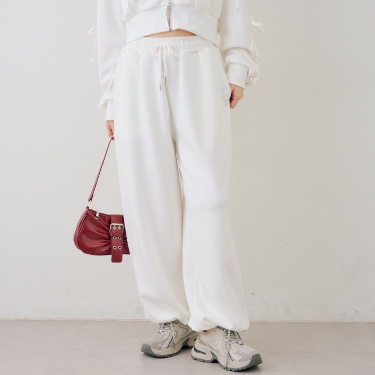 オフ | キラリロゴダンボールスウェットパンツ | RMAF　NICE CLAUP / OLIVE des OLIVE