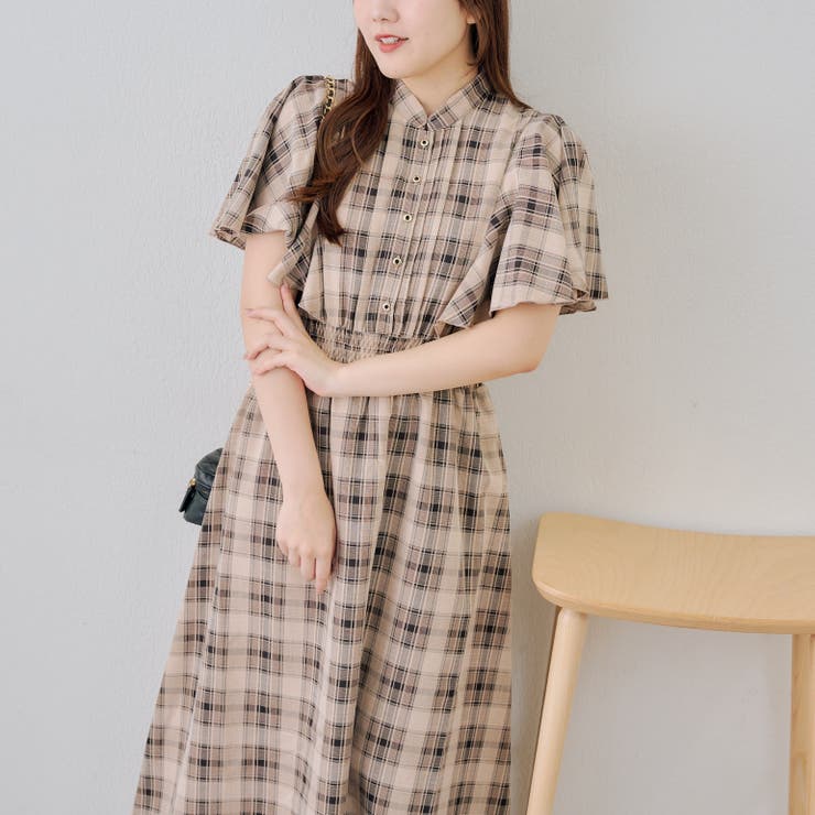 ベージュ | ピンタック袖フレアワンピース | NICE CLAUP / OLIVE des OLIVE　OUTLET