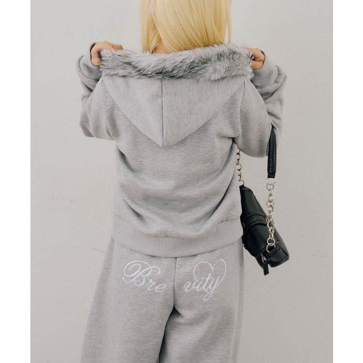 【セットアップ対応】キラリと刺繍ロゴファーショートパーカー | RMAF　NICE CLAUP / OLIVE des OLIVE | 詳細画像13 