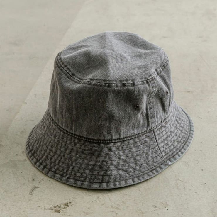 OLピンバッジ付きバケットハット[品番：OLOW0013514]｜RMAF NICE CLAUP