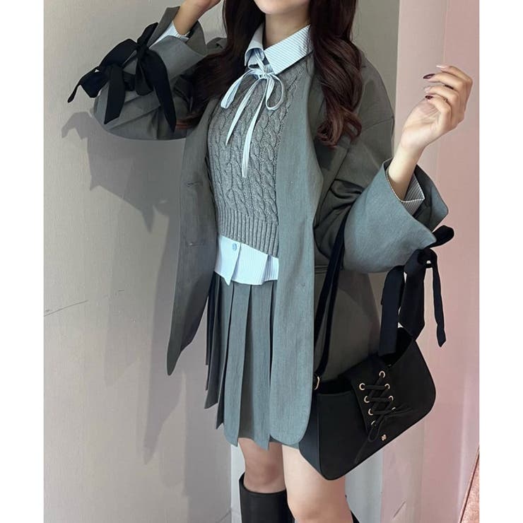 OLIVE des OLIVE 袖リボンテーラードジャケット、プリーツスカート OLIVE des OLIVE 袖リボンテーラードジャケット、プリーツ