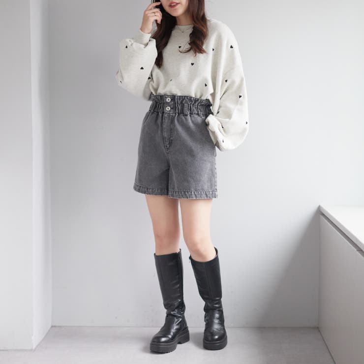 ぶるサンローラン（SAINT LAURENT）刺繍入りショートハーフパンツ 360326250_2.jpg