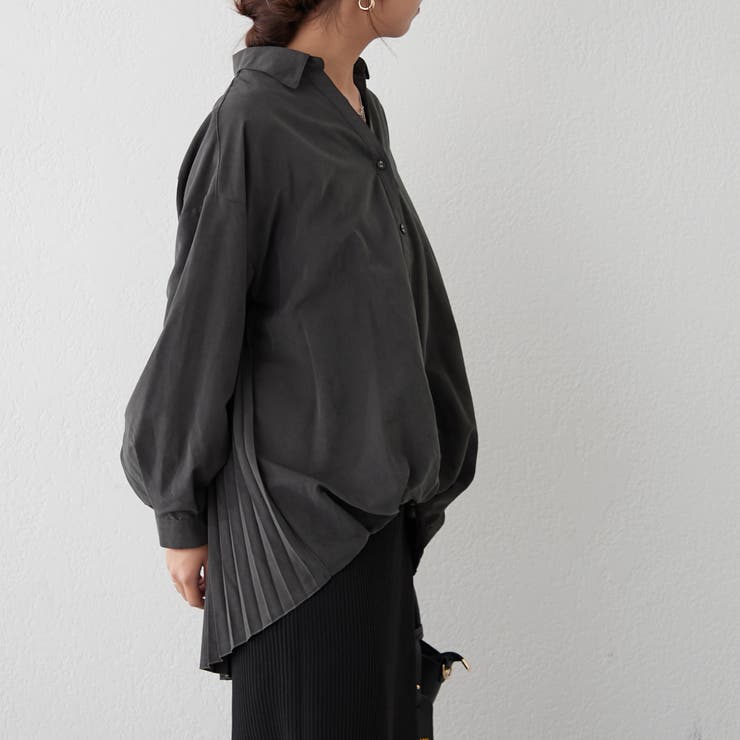 未使用 タグ付き MACHATT プリーツリボンブラウス ブラック 新品 タグ付きMACHATT マチャット プリーツ リボン ブラウス 黒の通販