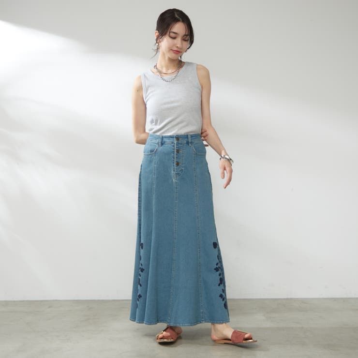 美品】インゲボルグ 花刺繍デニムプリーツスカート ロング丈 デニムも