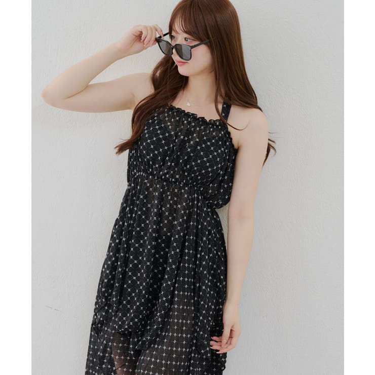 【さりげないロゴ柄＊】視線を集める魅力的な夏に♪ CHANEL 水着 さりげないロゴ柄＊】視線を集める魅力的な夏に♪ CHANEL 水着