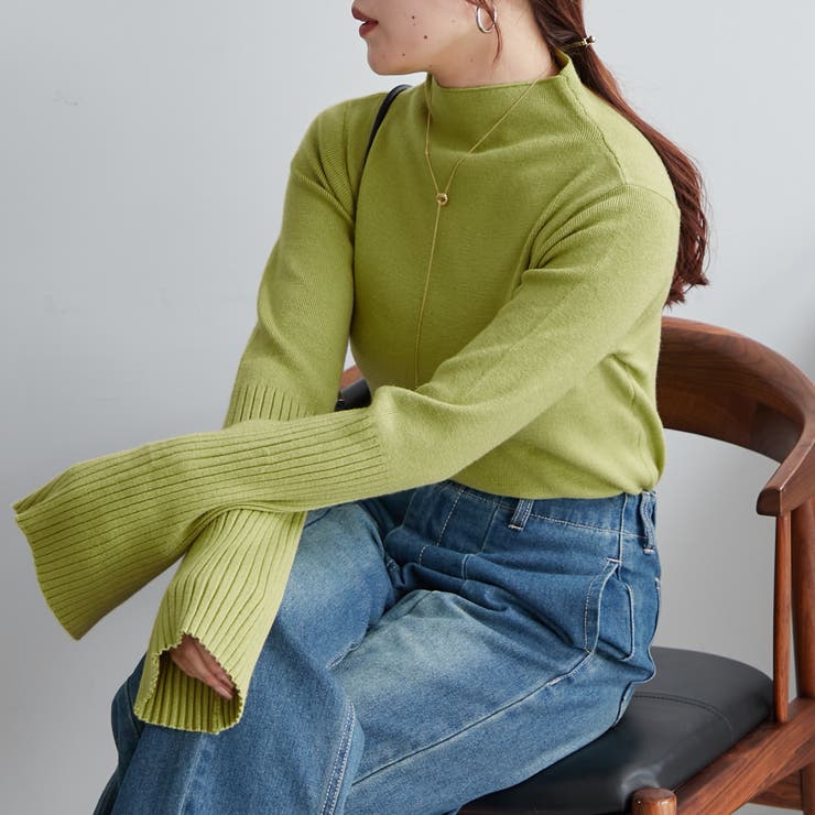 【Web限定】袖フレアハイネックニット | NICE CLAUP / OLIVE des OLIVE　OUTLET | 詳細画像2 