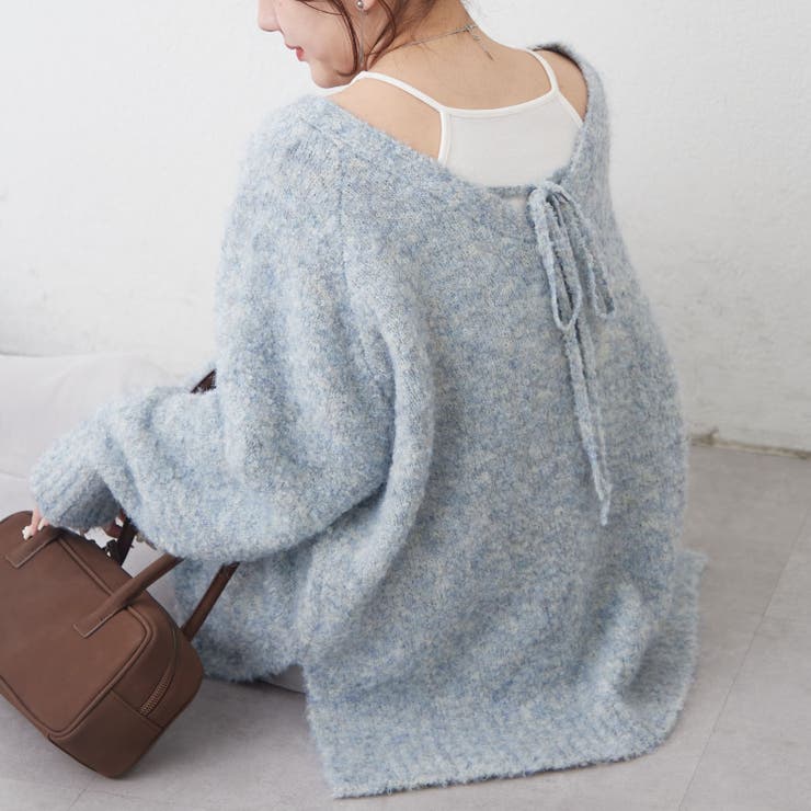 サックス | ブークレV開きニットプルオーバー | RMAF　NICE CLAUP / OLIVE des OLIVE