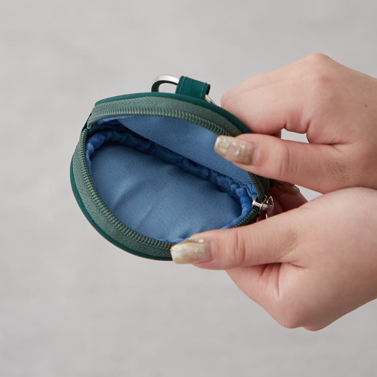 アニマル刺繍丸ポーチ | RMAF　NICE CLAUP / OLIVE des OLIVE | 詳細画像9 