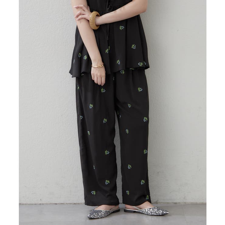 【セットアップ対応】花刺繍イージーパンツ | RMAF　NICE CLAUP / OLIVE des OLIVE | 詳細画像8 