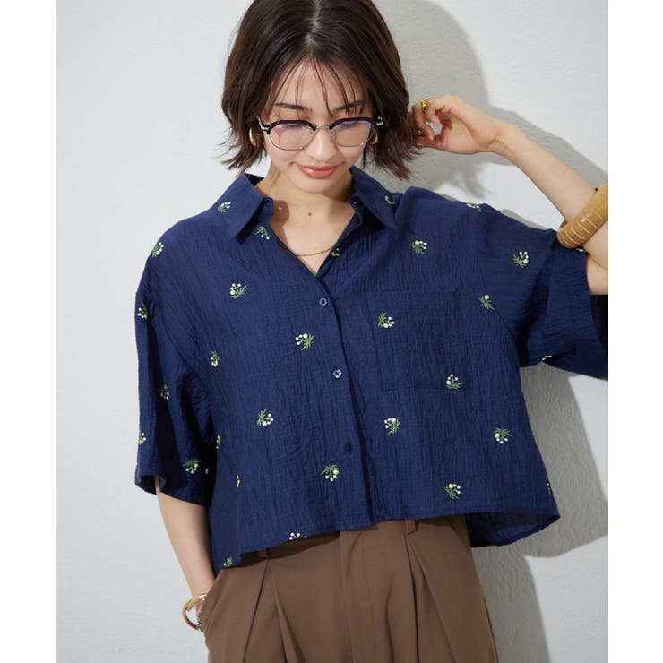 【セットアップ対応】フラワー刺繍ショート丈ブラウス | RMAF　NICE CLAUP / OLIVE des OLIVE | 詳細画像2 