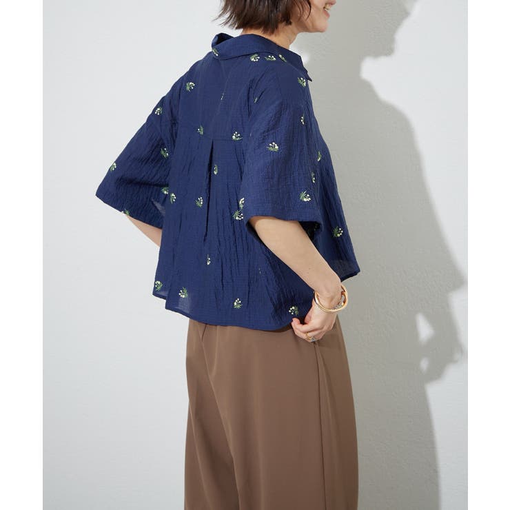 【セットアップ対応】フラワー刺繍ショート丈ブラウス | RMAF　NICE CLAUP / OLIVE des OLIVE | 詳細画像5 
