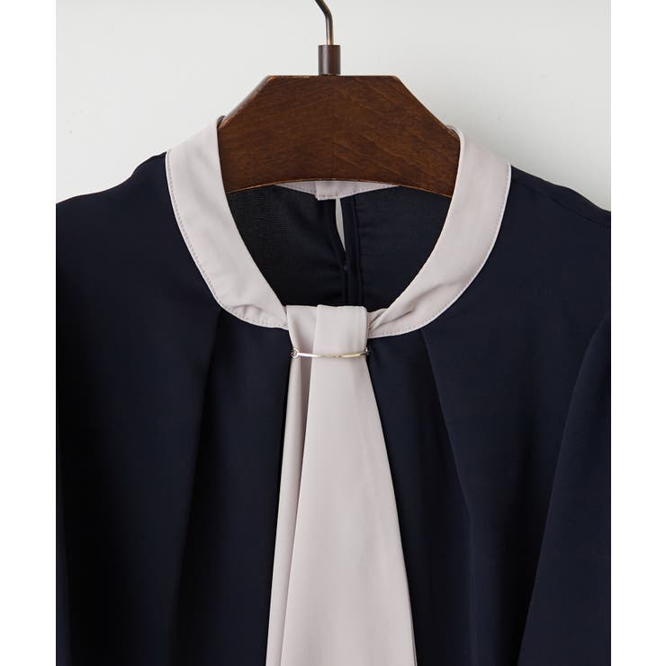 【Web限定】取り外し可能◎襟ぐりチャーム付きボウタイブラウス | NICE CLAUP / OLIVE des OLIVE　OUTLET | 詳細画像4 