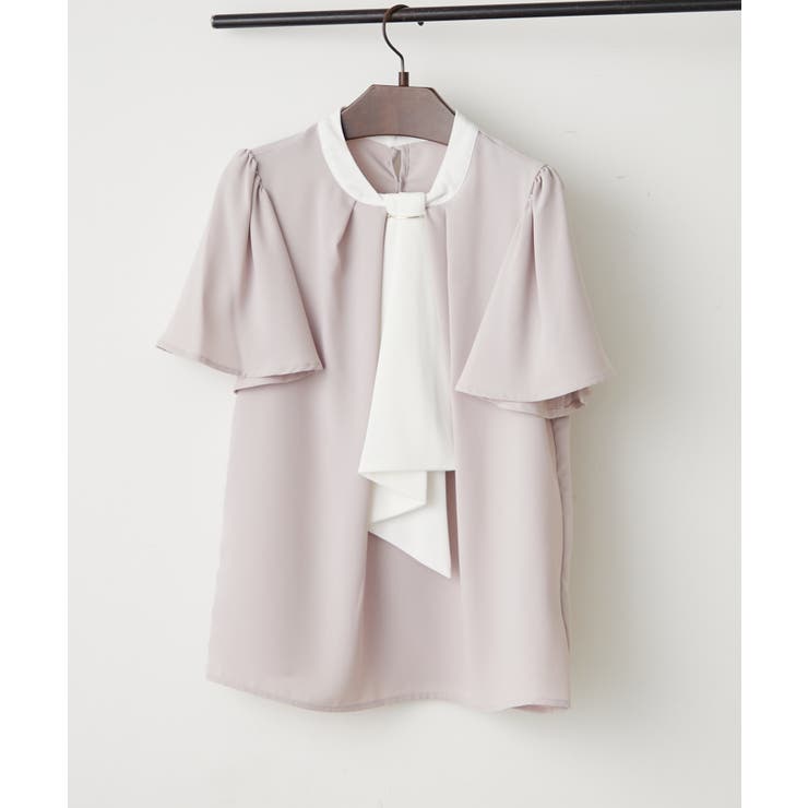 ベージュ | 【Web限定】取り外し可能◎襟ぐりチャーム付きボウタイブラウス | NICE CLAUP / OLIVE des OLIVE　OUTLET