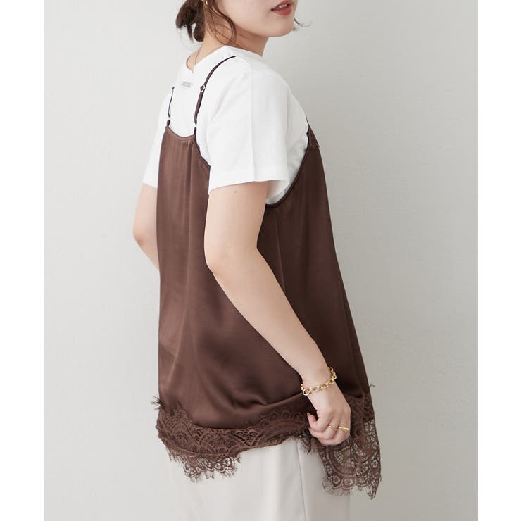 シンプルで着回しやすい、プレート付ロゴTシャツ | RMAF　NICE CLAUP / OLIVE des OLIVE | 詳細画像7 