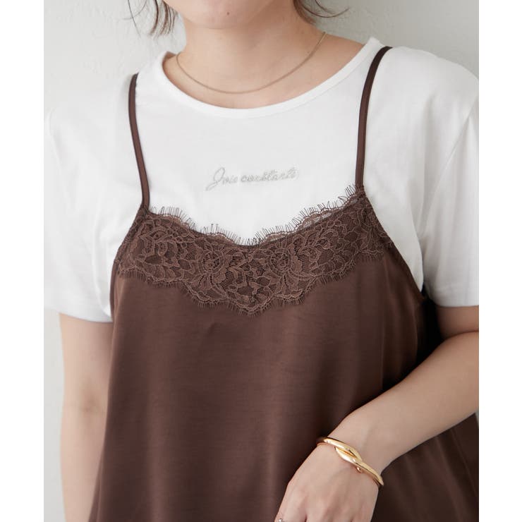 シンプルで着回しやすい、プレート付ロゴTシャツ | RMAF　NICE CLAUP / OLIVE des OLIVE | 詳細画像8 