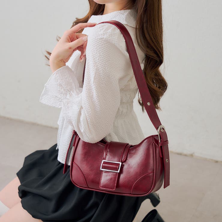 レッド | ハーフムーンベルトバッグ | RMAF　NICE CLAUP / OLIVE des OLIVE