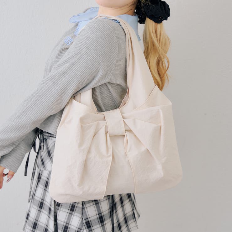 アイボリー | エノラトート | RMAF　NICE CLAUP / OLIVE des OLIVE