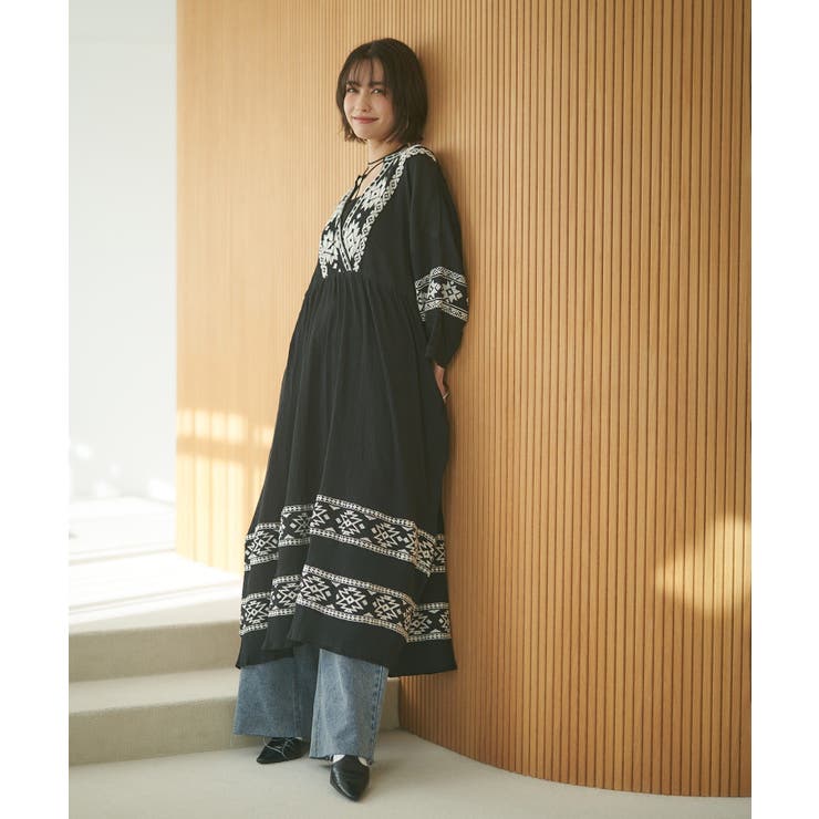 【NAO】エスニック刺繍ワンピース | RMAF　NICE CLAUP / OLIVE des OLIVE | 詳細画像1 