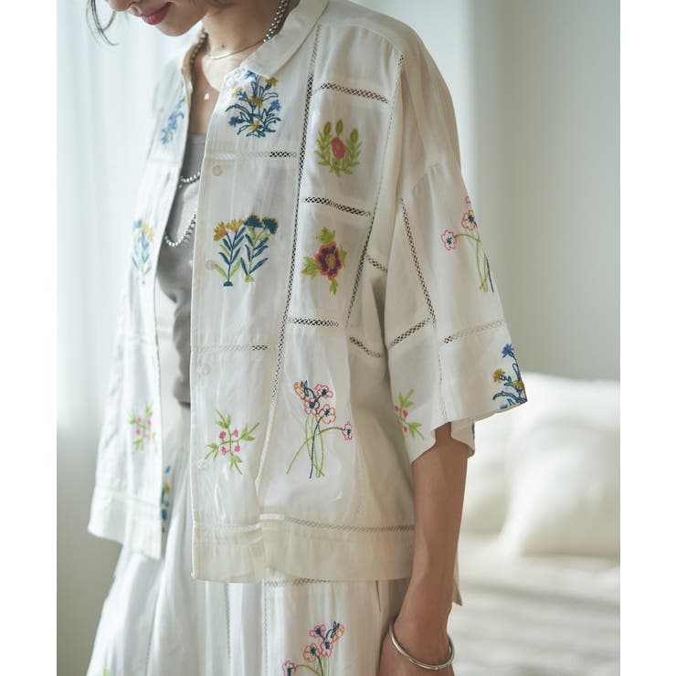 オフ | 【nane】セットアップ対応 刺繍ブラウス | RMAF　NICE CLAUP / OLIVE des OLIVE