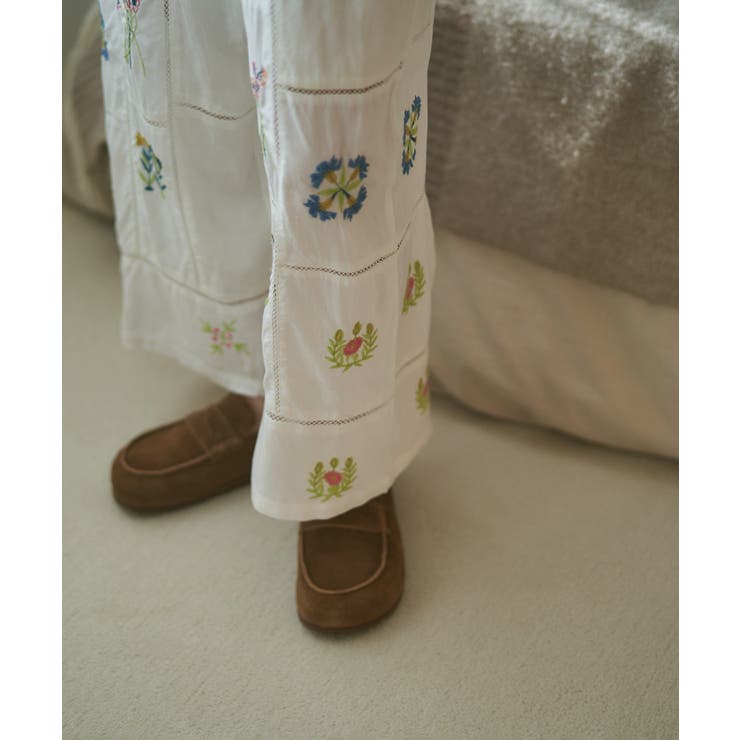 【nane】セットアップ対応 刺繍パンツ | RMAF　NICE CLAUP / OLIVE des OLIVE | 詳細画像4 